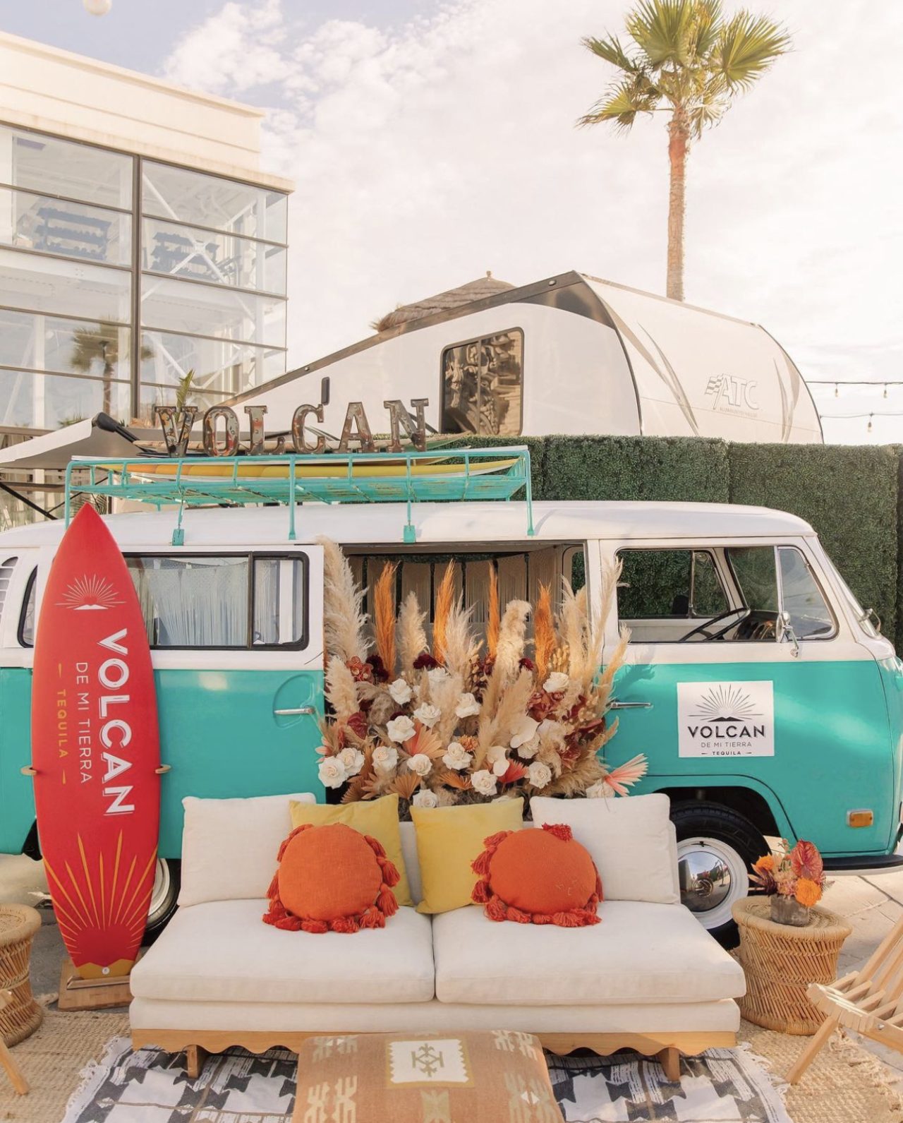 Happy Camper Photo Bus - SoCal VW Photo Booth Bus Rental -Top Rated